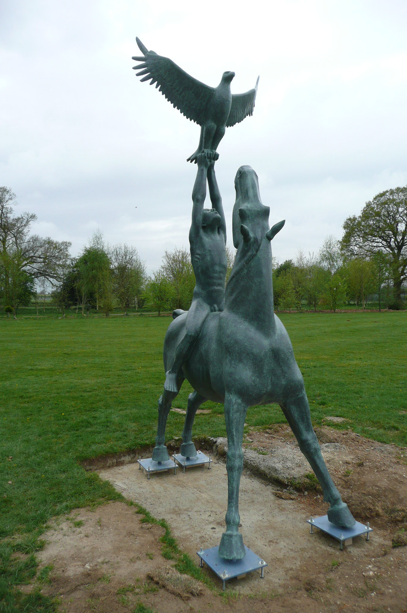 Restoration of fibreglass statue